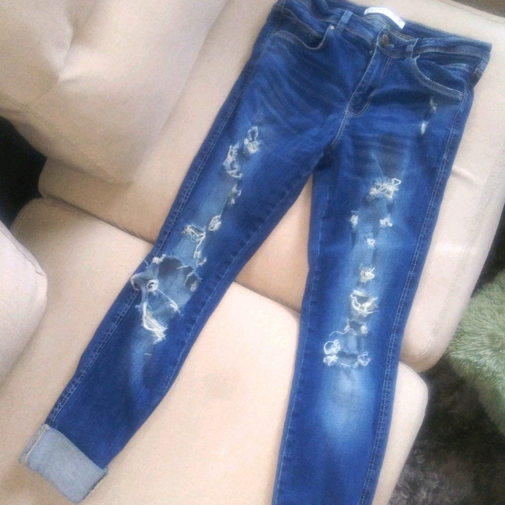 Zara Cropped Jeans
